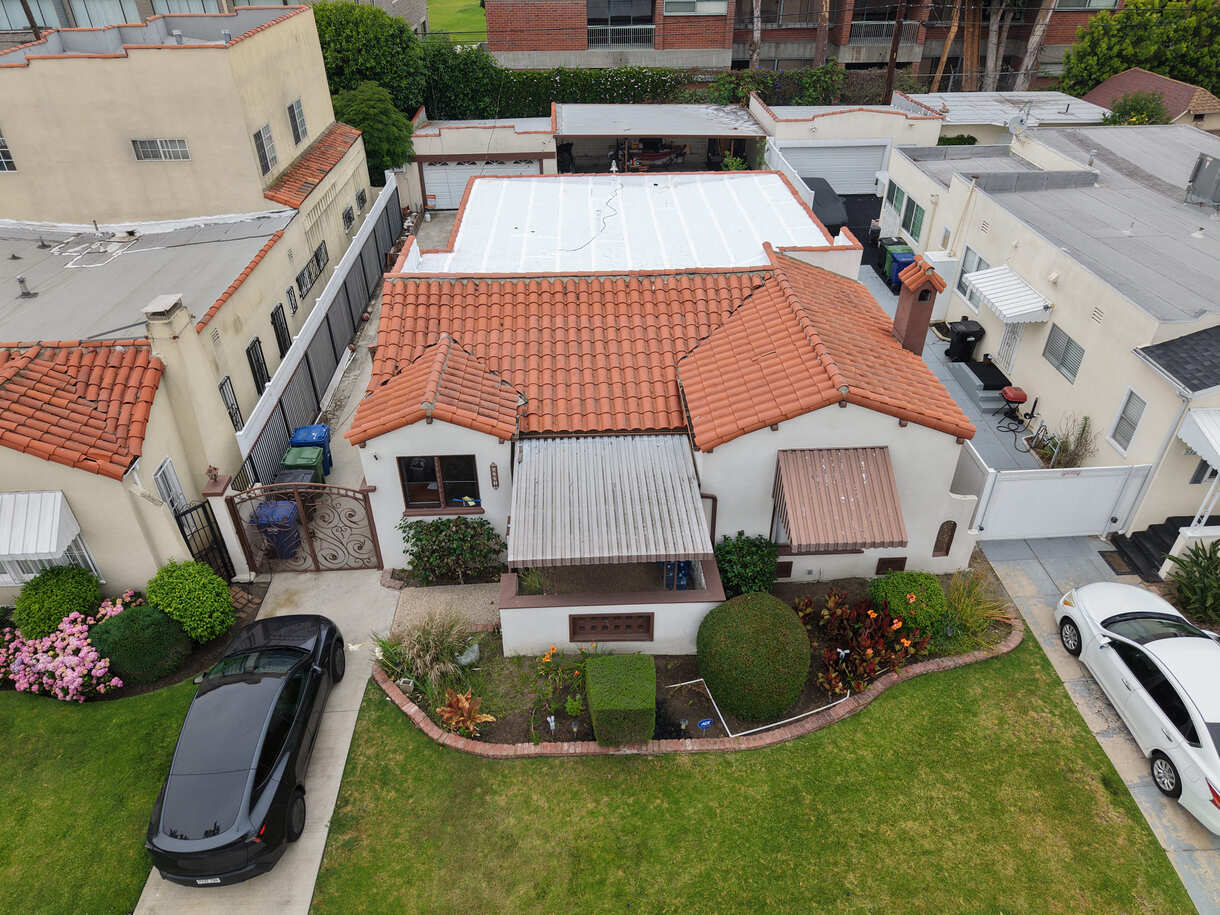 Complete Roofing Inc roofing project photo
